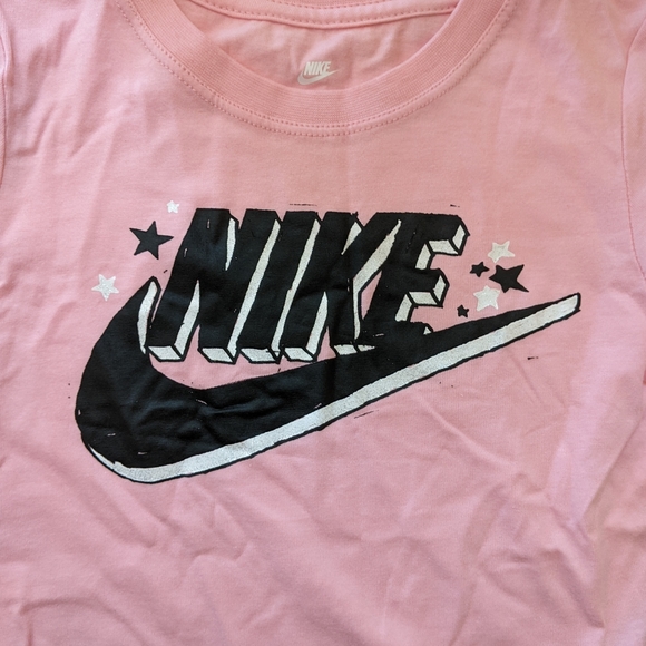 Nike Girls Top - Picture 2 of 2